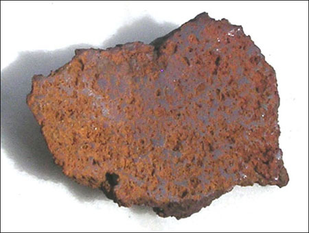 Photo : fausse météorite, intérieur…